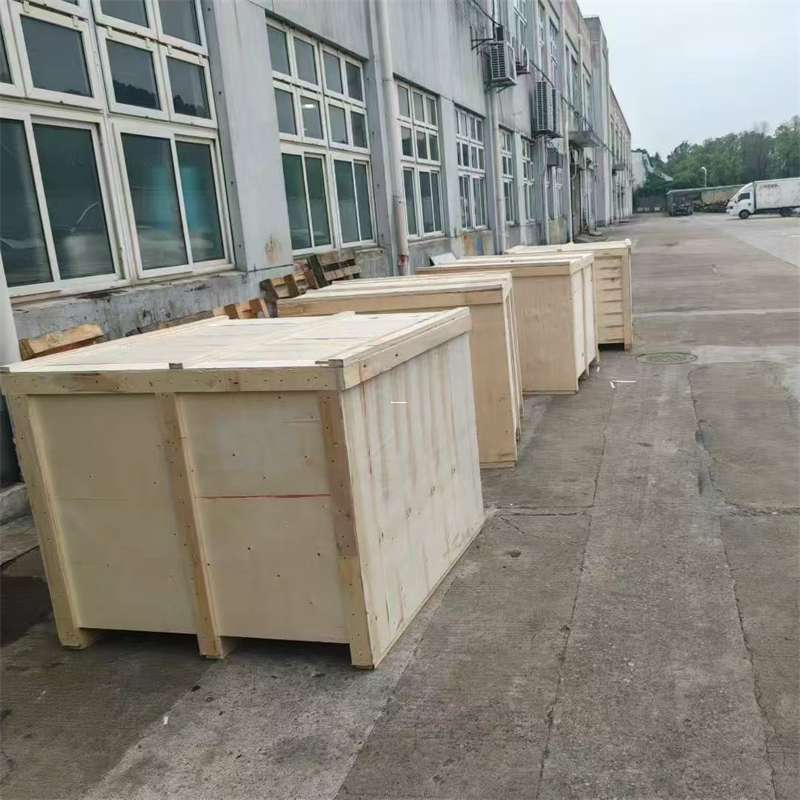 广丰区尼勒克县：物流专线的高效货运之旅
