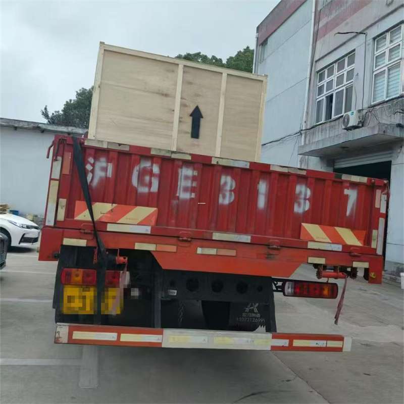 广丰区米林县：物流专线的高效货运之旅